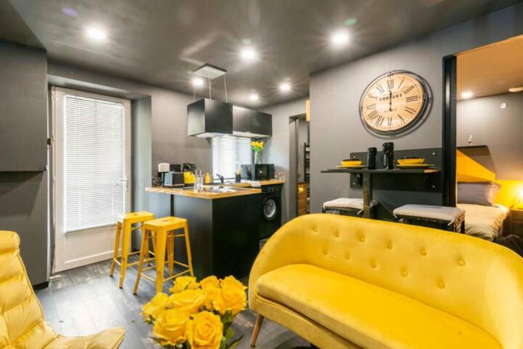 Black & Y'Hello T2 : Wifi/Parking/ 5' Centre-Ville Angouleme Luaran gambar